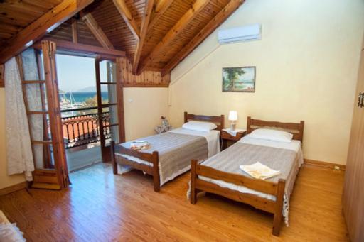 Fernanda'S Traditional 2 Floor House Βίλα Πόρος Εξωτερικό φωτογραφία